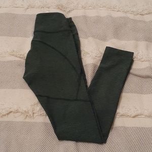 🌵NWT Outdoor Voices Warmup Leggings Hunter 3/4 XS